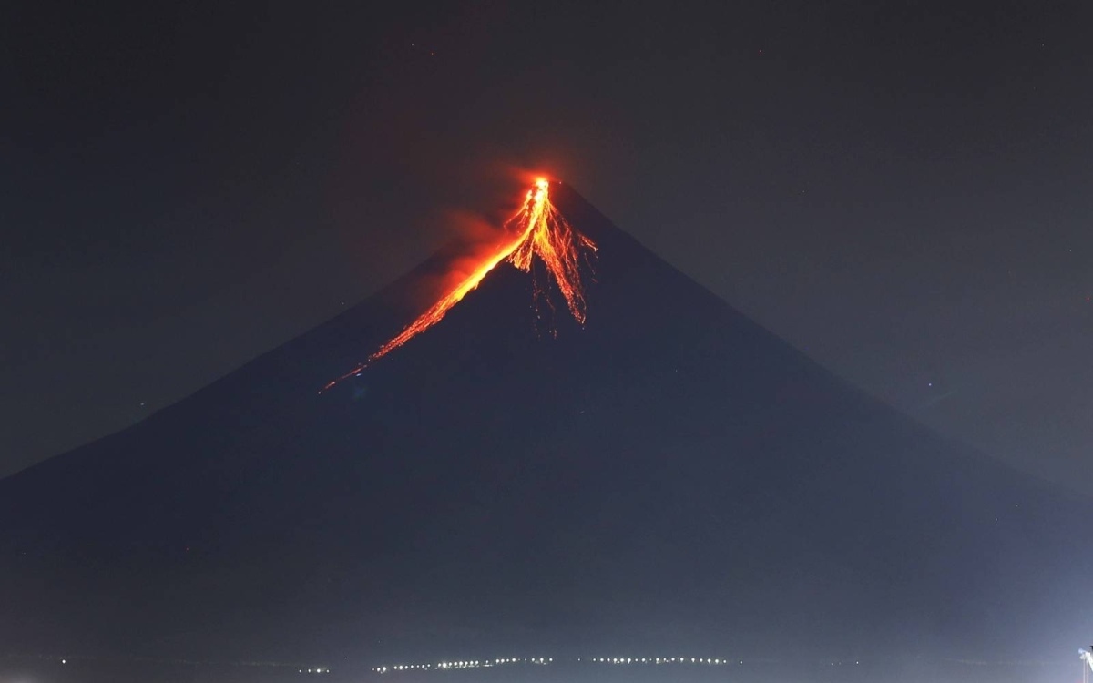 Explosiver ausbruch in mayon phivolcs weiterhin moeglich 0a72601a