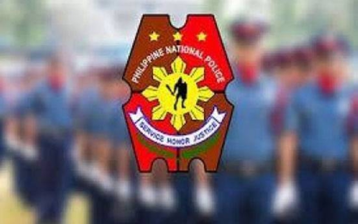 Pnp begruesst 245 kraftmultiplikatoren in tayabas city 881c92fa